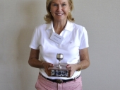 Sandi Anderson Mentone Winner of the 2015 AGM Trophy with a score of 35 pts.